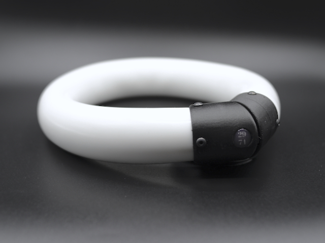 29/71 White Freediving Neck Weight